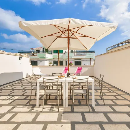 Casa Noemi Vakantiehuis *